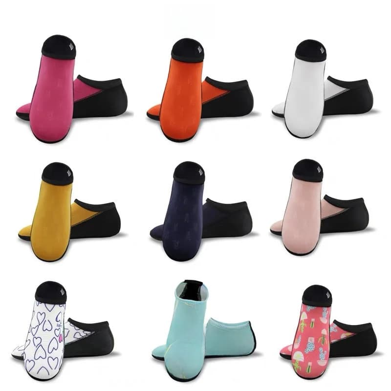 Beach Shoes for Children, Anti-slip, Soft, Resistant and Delicate on Leather, for Diving, Snorkeling and Swimming