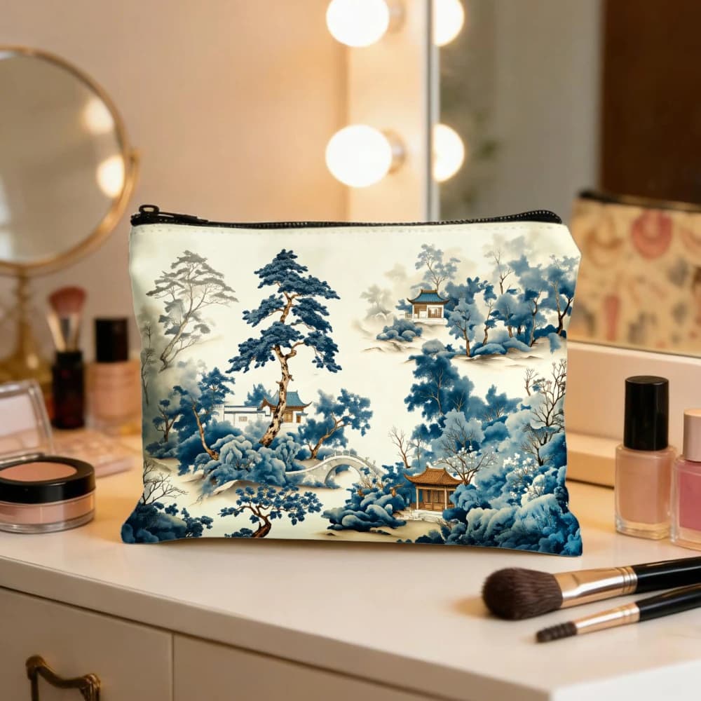 Paesaggio innevato con alberi e padiglioni, borse per il trucco per ragazze, astuccio per cosmetici, borsa da toilette, astuccio per matite, custodia da viaggio
