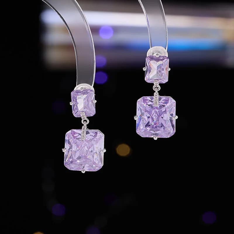 Orecchini eleganti super scintillanti con zirconi quadrati di zucchero leggeri e alla moda per le donne S925 ago d'argento versatile di fascia alta