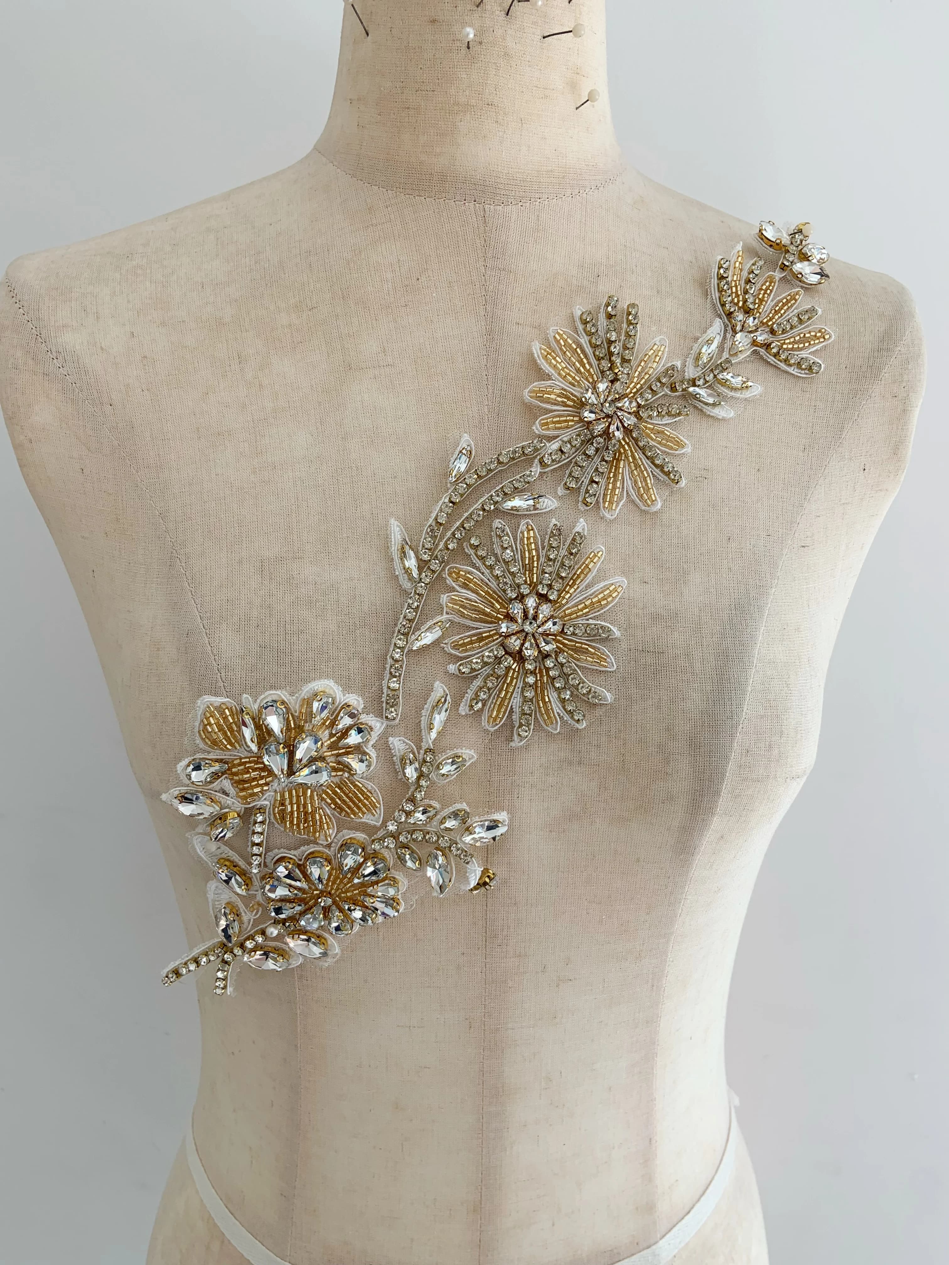 Gold Handmade Seed Beaded Patch with Silver Rhinestone Daisy Flower Applique for Bridal Decor,Couture Accessories,Dance Costume