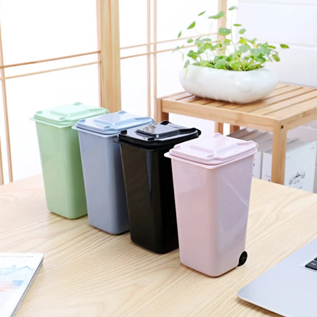 Pattumiera da tavolo Mini pattumiera con ruote Contenitore di stoccaggio Organizzatore da tavolo Penna Matita Tazza Scatola di immagazzinaggio dei rifiuti creativa Bidone dei rifiuti