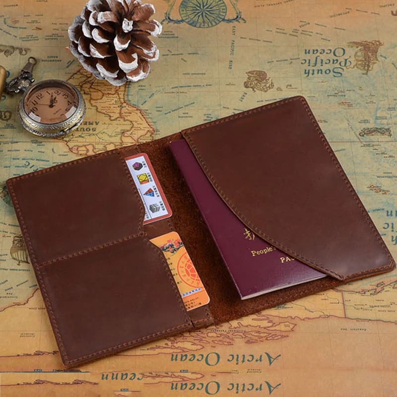 Portafoglio per passaporto in vera pelle per uomo e donna – Custodia da viaggio vintage in pelle di vacchetta con blocco RFID e slot per carte