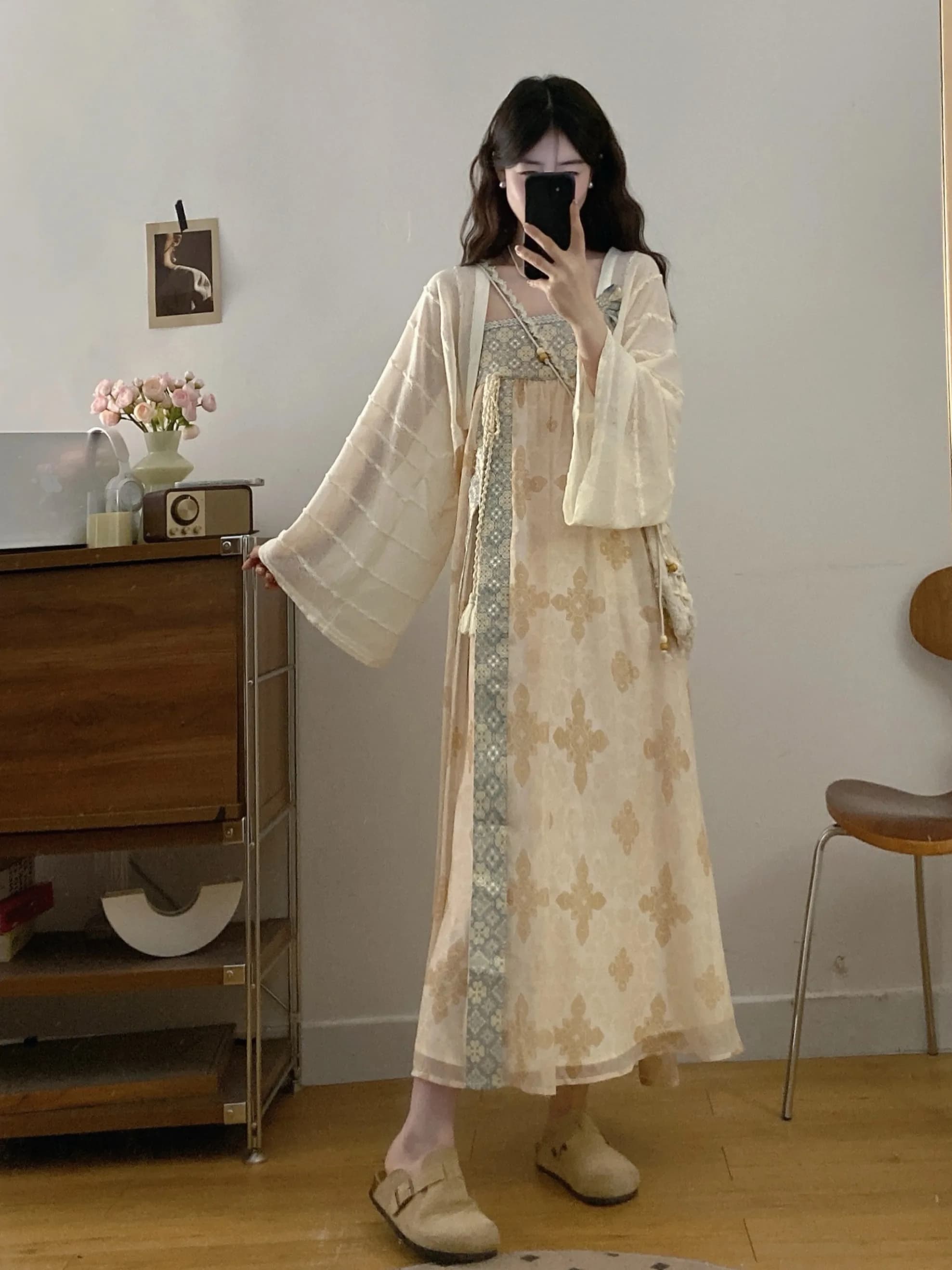 Completo Hanfu Elegante Taglie Forti Due Pezzi: Cardigan Lungo a Maniche Larghe e Abito Estivo Senza Spalline da Donna, Stile Casual Traspirante