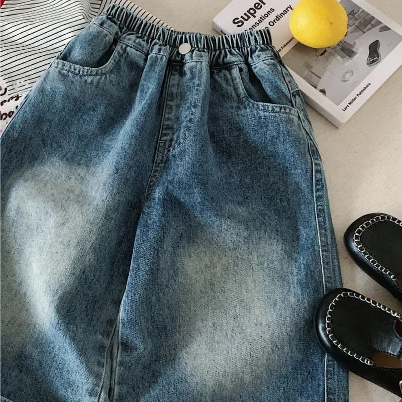 Boys' Jeans 2026 Spring and Autumn New Style Children's Loose and Stylish Wide Leg Pants, Versatile for Children
