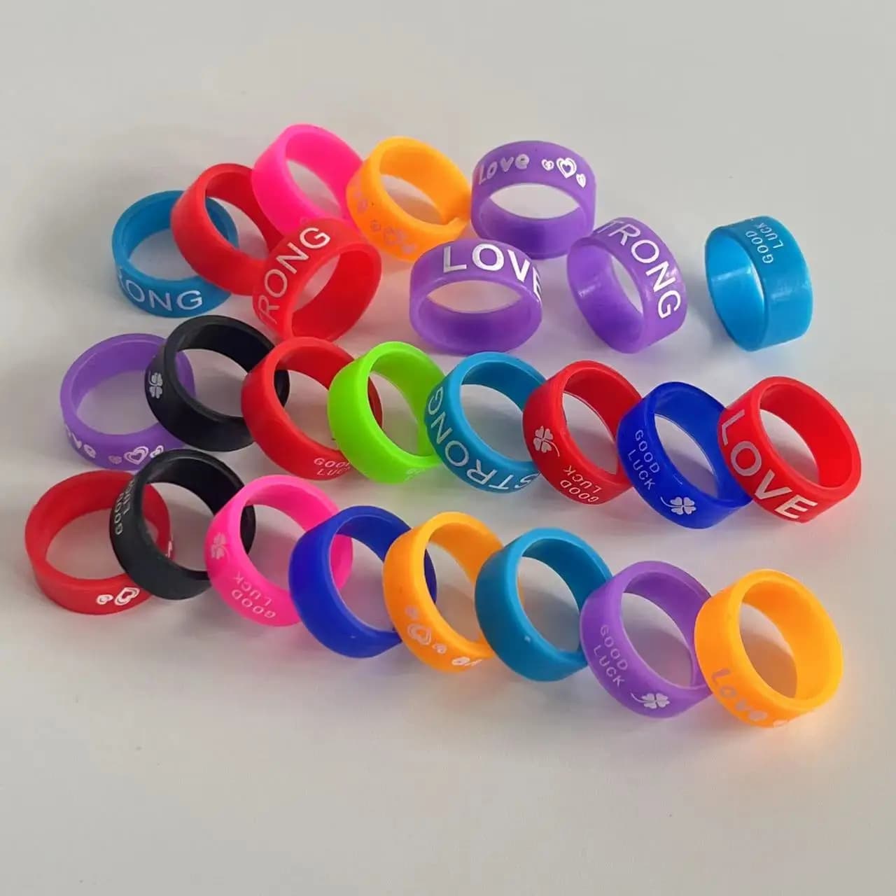 Elastico decorativo da 18 mm per coltello a farfalla Mini canna da pesca Manico in silicone Fascia antiscivolo O Ring Colori ad acquerello