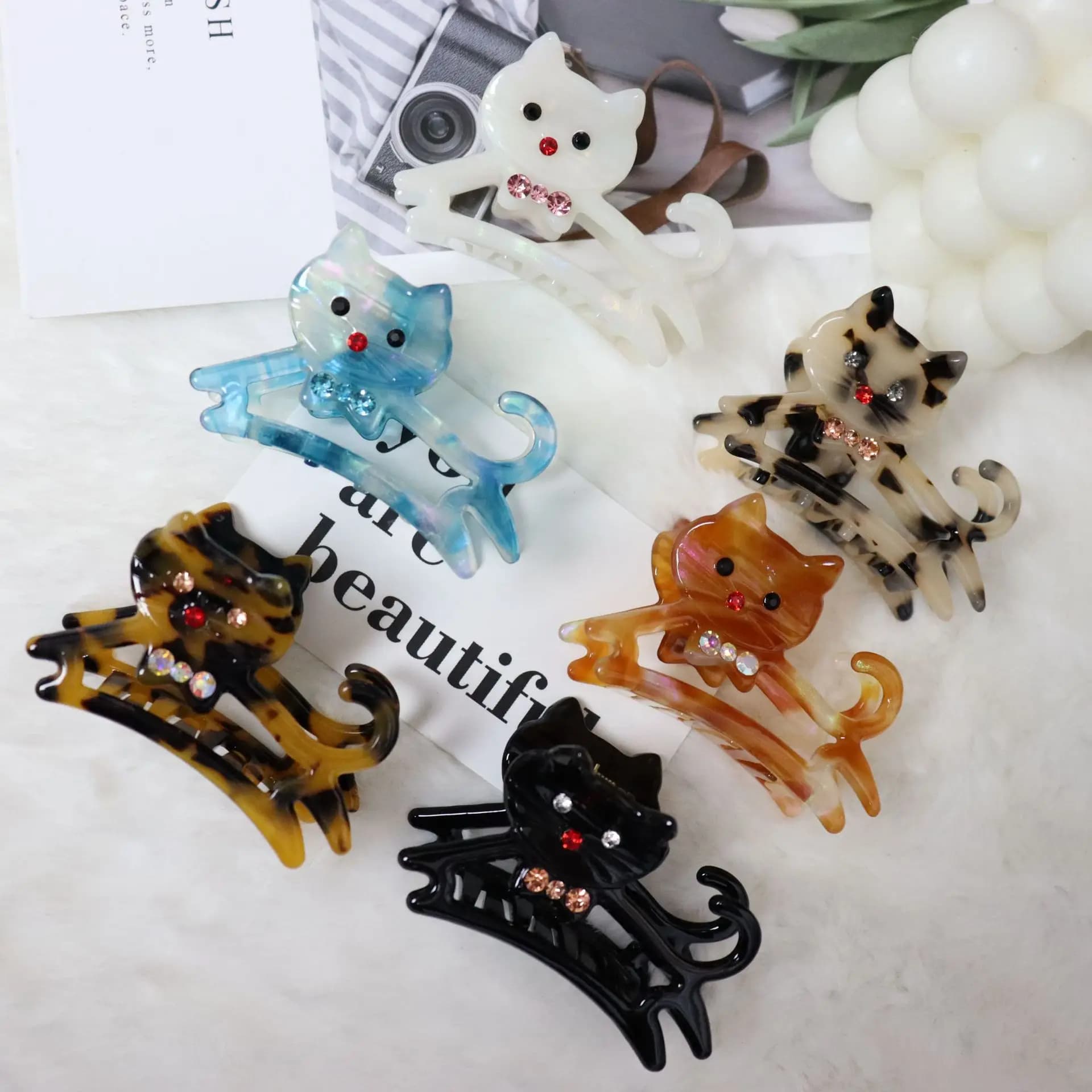 1 pz Premium Feeling 6cm fermaglio per capelli in acetato medio carino Pet Shark Clip con strass Cat Mouse Scratch Clip