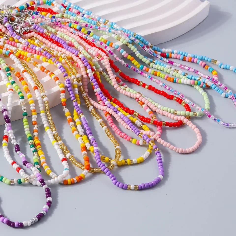 Collana Aihua Bohemia con perline colorate a forma di fiore per donne e bambini, collana dell'amicizia, gioielli per feste estive in spiaggia, idee regalo