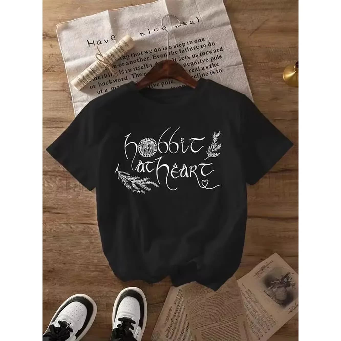 Tolkien-Inspired Fantasy Print Casual Crew Neck Short-Sleeved T-Shirt, Women's Summer Top