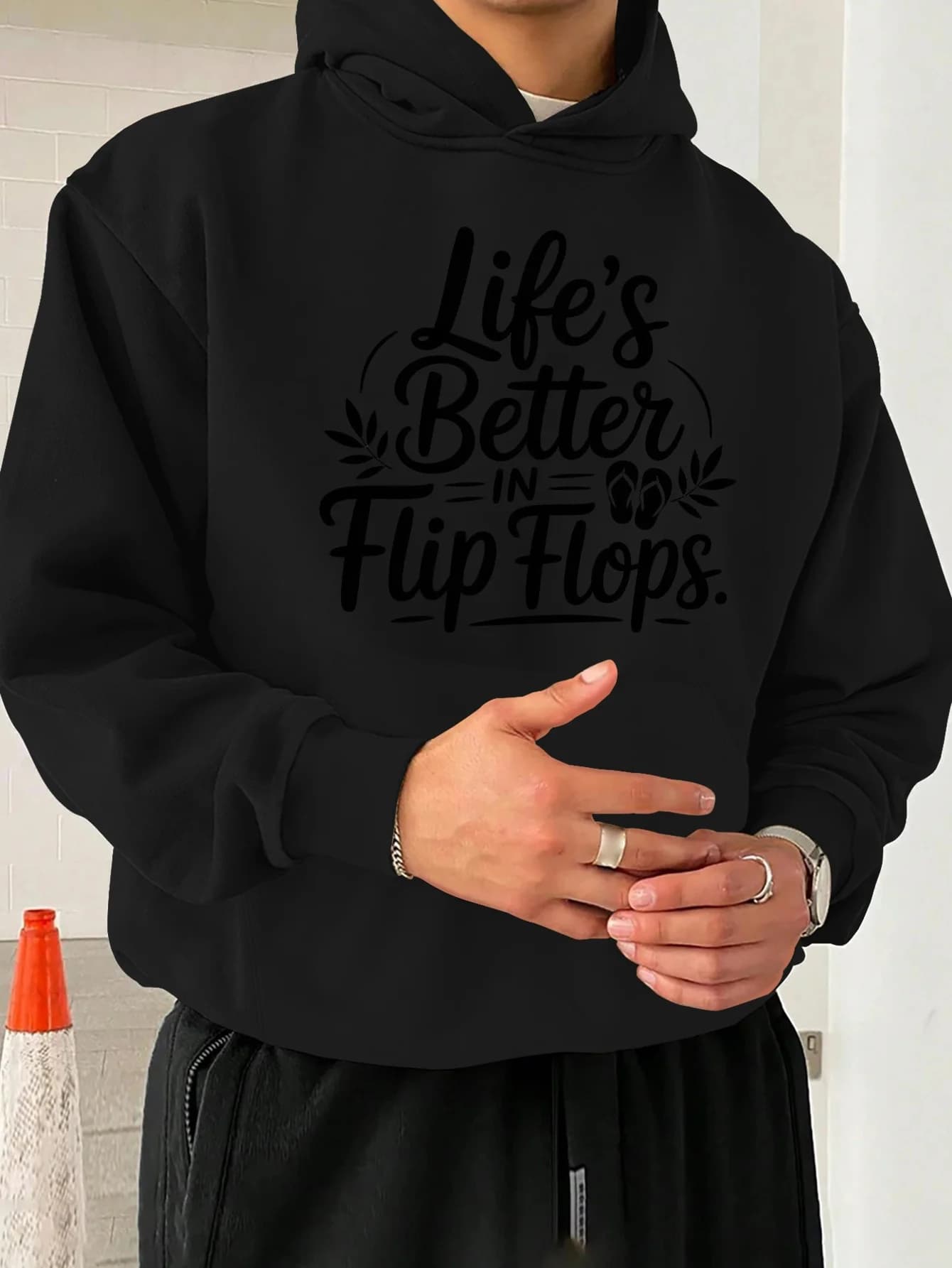 Men's hooded sweatshirt - "Wear slippers when life is better" print, casual hooded shirt, suitable for outdoor activities