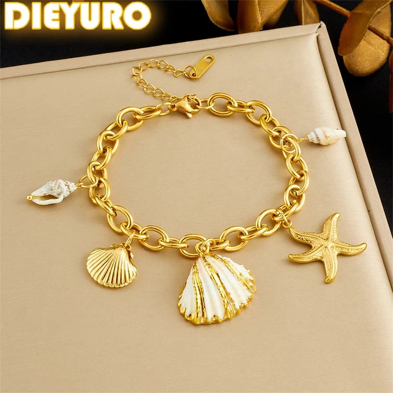 DIEYURO Bracciale con ciondolo conchiglia capesante stella marina in acciaio inossidabile 316L conchiglia dorata per le donne Nuovi gioielli con catena da polso impermeabile