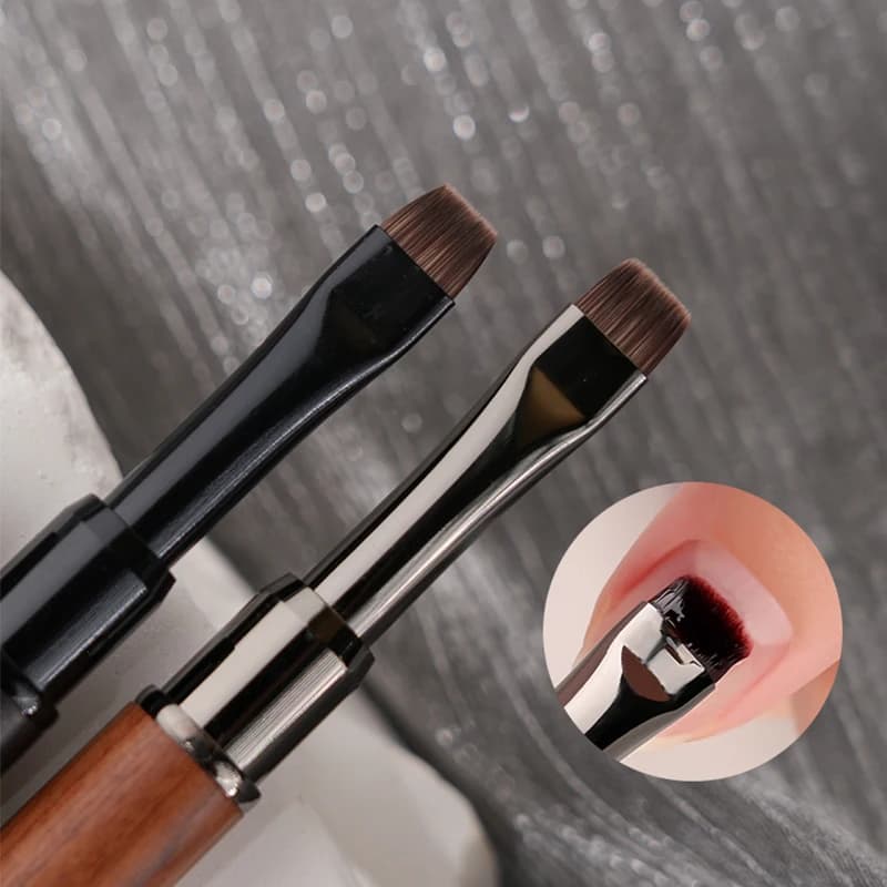 Nuovo set di pennelli per unghie piatti corti da 5 mm Pennello da disegno in acrilico per unghie Manico in legno di sandalo Penna per pittura Strumento per nail art per manicure