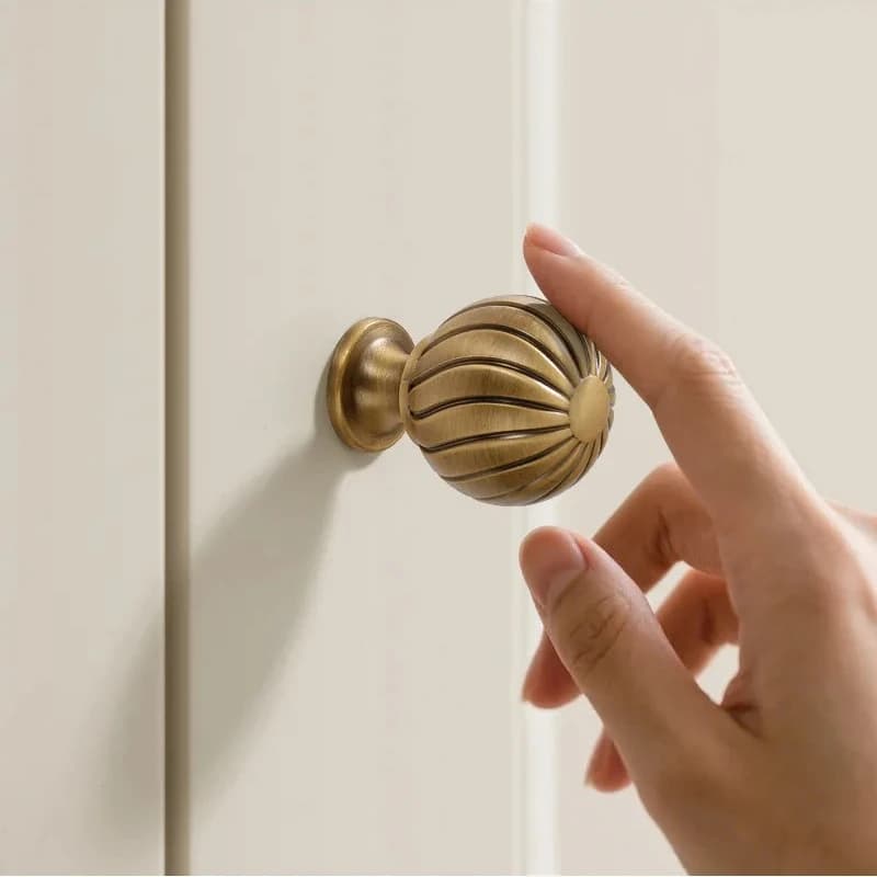 Maniglie in Ottone Stile Vintage, Maniglie per Mobili da Cucina, Piccole Pomelli Monoforo in Bronzo per Ante di Armadi, Cassetti e Credenze
