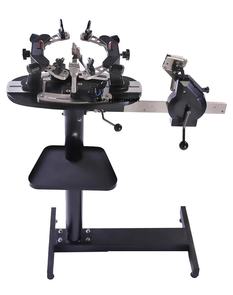 Ribbon machine with vertical support for tennis and badminton
