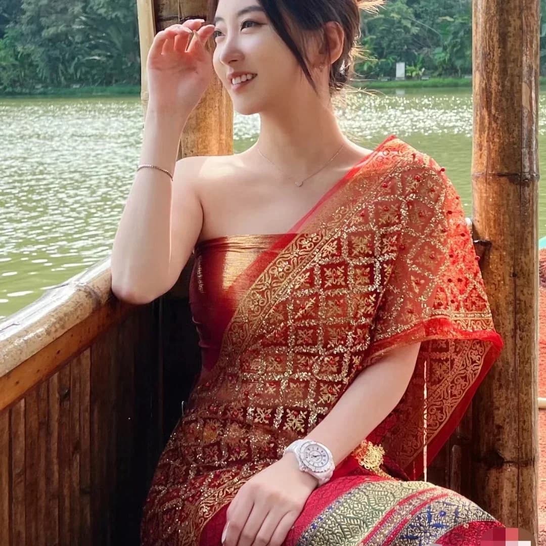 Abito vintage da donna tailandese di lusso Abbigliamento tradizionale tailandese Set da 3 pezzi Abiti vietnamiti Costume Yukata Dai sottile e sexy