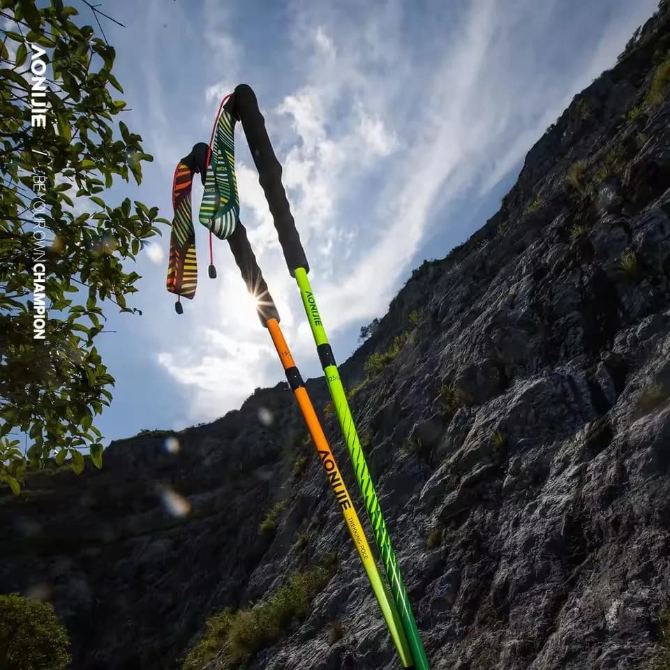 AONIJIE Carbon Fiber Trekking Sticks Camping Portable Ultralight Trekking Sticks Running Sticks Folding Climbing Sticks