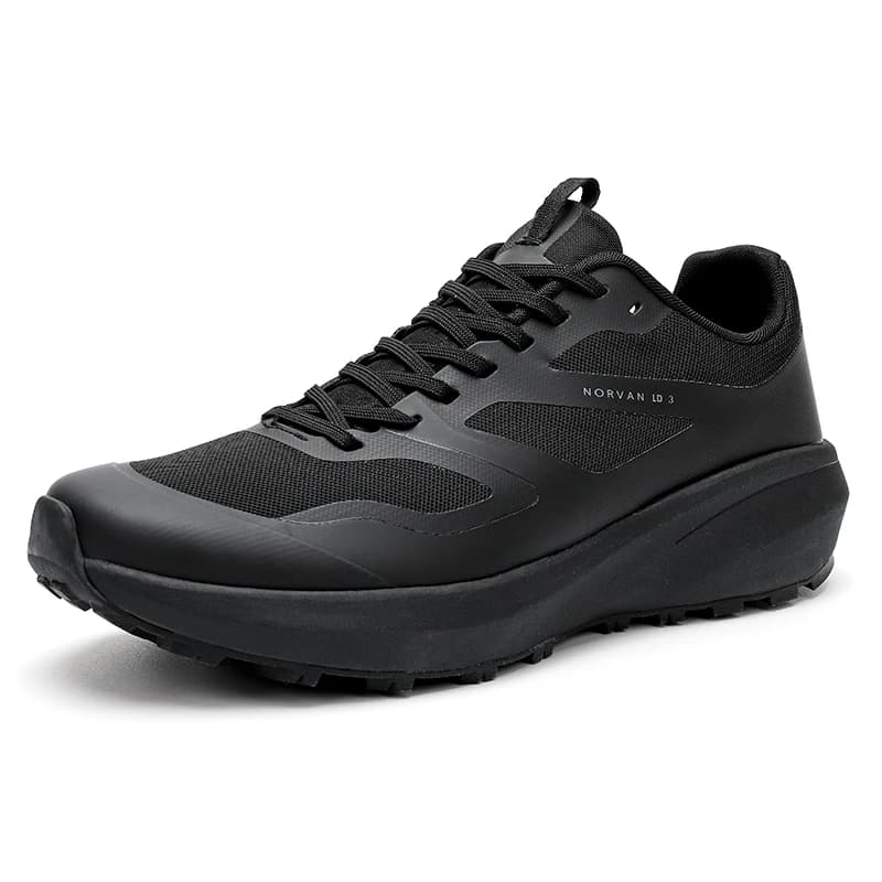Nuove scarpe da trekking impermeabili per uomo Sneakers da montagna da uomo Stivali da trekking da campeggio Arrampicata Sport Sicurezza Uomo Trail Scarpe tattiche