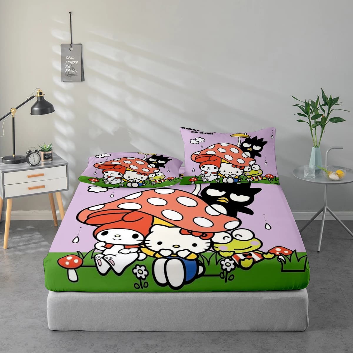 Set di lenzuola stampate digitali ad alta definizione in 3 pezzi, set di lenzuola con motivo Hello Kitty e i suoi amici, set di lenzuola con stampa floreale grande, include 1 lenzuolo con angoli + 1/2 federa, adatto per camera da letto, camera degli ospiti, decorazioni per la casa, lenzuolo con angoli in fibra di poliestere + federa, biancheria da letto ultra morbida, tessuto spesso ultra morbido, confortevole per tutte le stagioni, lavabile in lavatrice