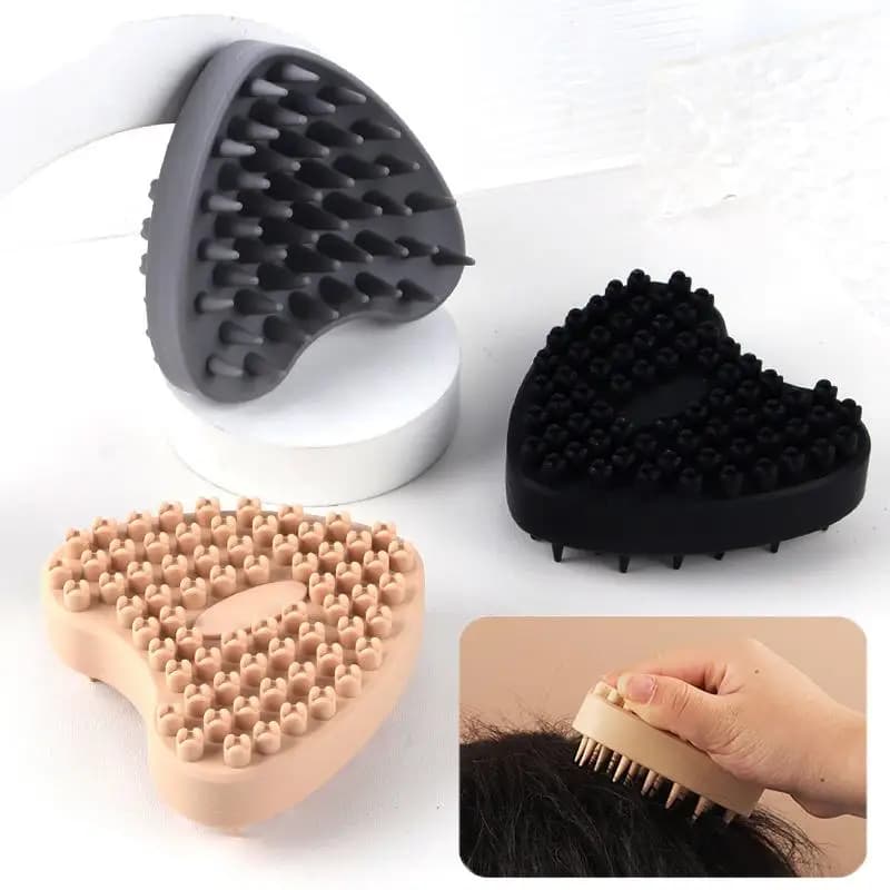Massaggiatore per la testa del cuoio capelluto in silicone a forma di cuore 3 in 1 Pettine morbido Capelli asciutti e bagnati Cura delle radici Spazzola per trucco Shampoo per la pulizia Strumento per la doccia