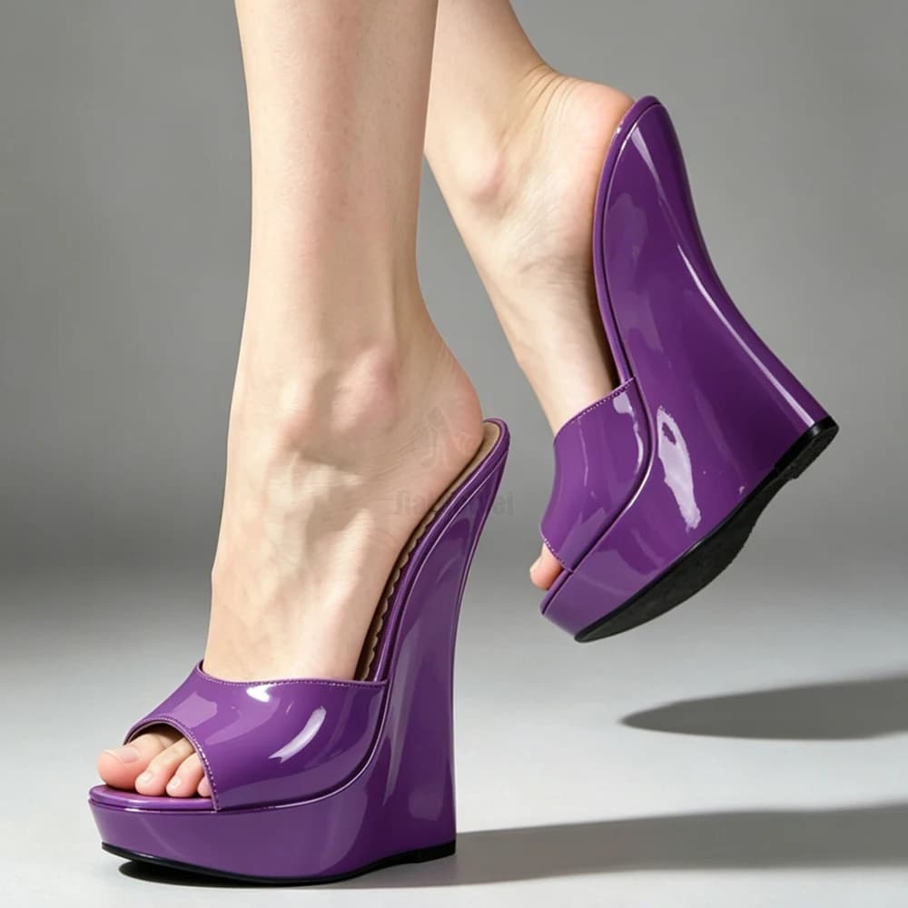18CM Purple Patent Leather Platform Wedge Slippers Women Sexy Ultra High Heel Flip Flops Nightclub Fetish Shoes