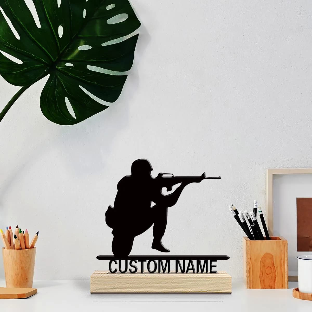 1pc Unique Personalized Metal Statue Ornaments Custom Name With Wooden Base New Home Gift for Friends,Decorative Ornaments