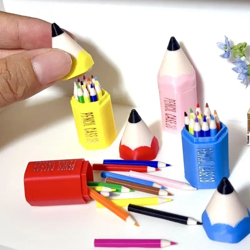 10/12 pezzi di penne e matite colorate in miniatura, kit di forniture scolastiche per casa delle bambole, accessori per bambole per giochi di finzione per bambini