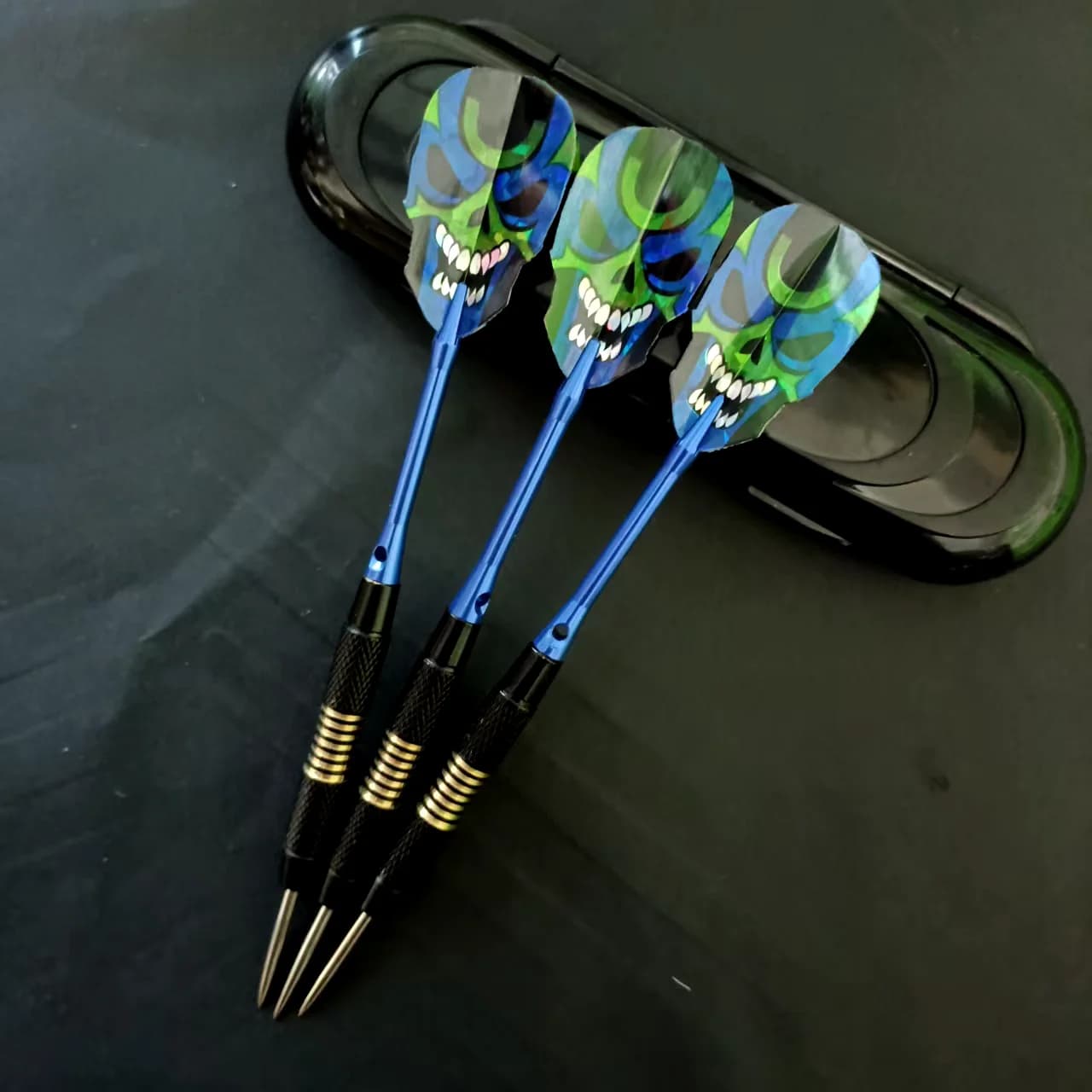3 Pcs Professional Steel Tip Brass Darts 20G Steel Needle Darts Beautiful Aluminum Shafts for Beginners Dart Player