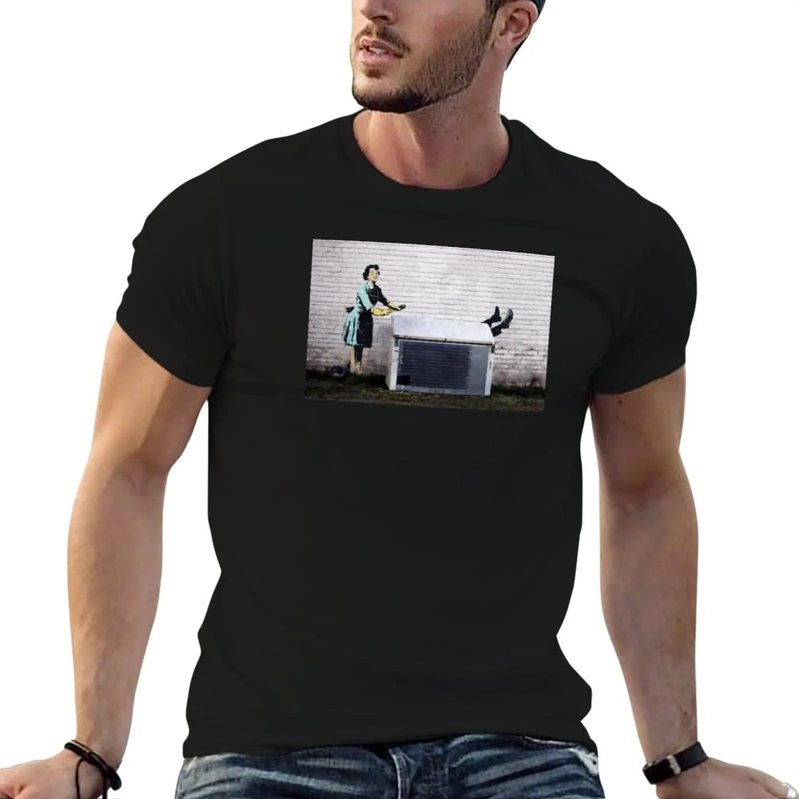 Banksy Valentine’s Day Mascara - Original Mural T-Shirt Plus Size Comfort Fit Tee