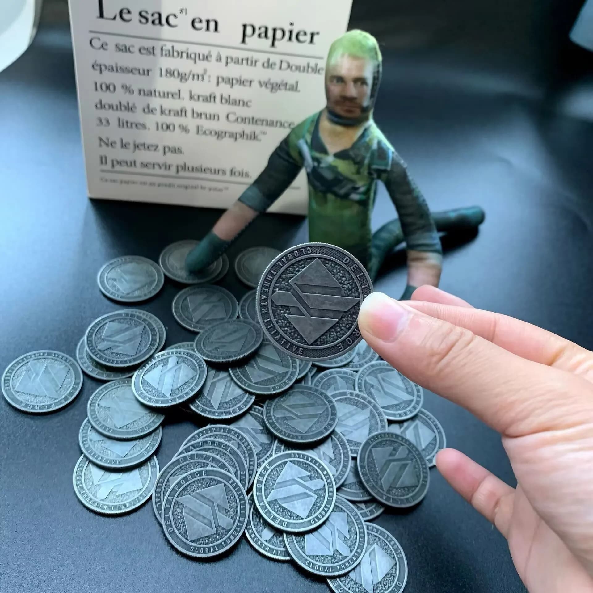 [Restauro Raffinato] Moneta in Lega 1:1 del Gioco 'Delta Action', Moneta d'Oro da Collezione, Giocattolo