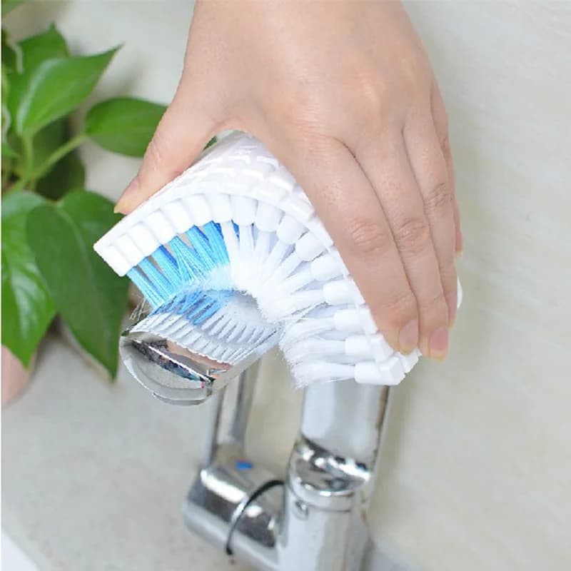 1PC Spazzola per pulizia Spazzola per pulizia angolare flessibile da 360 gradi Spazzola per lavello da cucina Bagno WC Gancio domestico portatile progettato