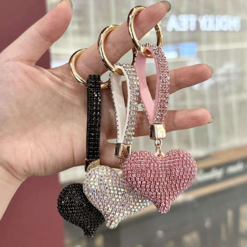 Creative Full Diamond Heart Keychain - Sweet & Exquisite Diamond-studded Heart Keyring, Bag Charm with Round Ring