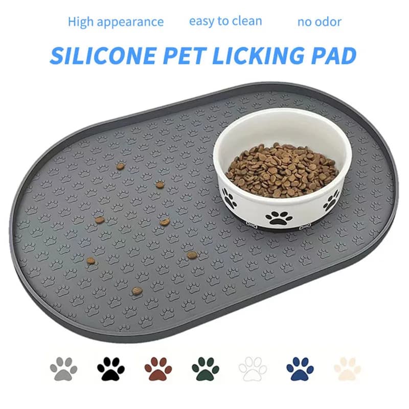 Tappetini per pasti per animali domestici disponibili in 6 colori, tappetini per mangiare cani, tappetini per l'alimentazione di cani da compagnia, materiale in silicone, forma ovale, facile da pulire