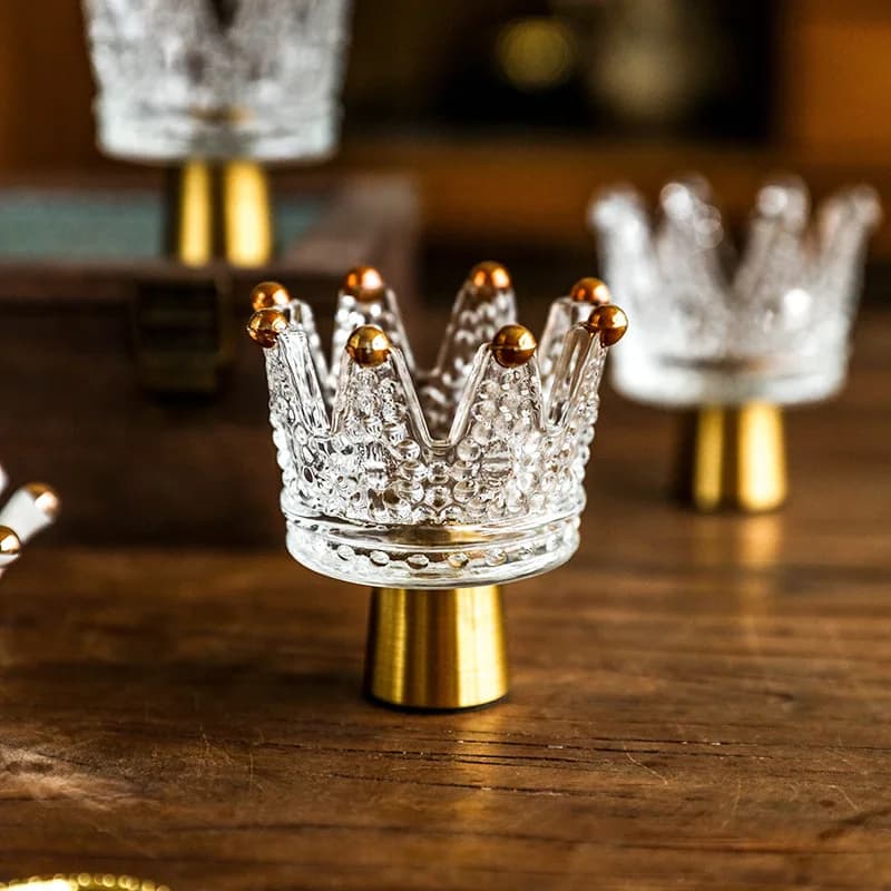 Piatto di frutta secca in vetro in stile europeo Candeliere creativo Vassoio per uova di bellezza di fascia alta Piatto di stoccaggio ad anello Strumenti per articoli decorativi