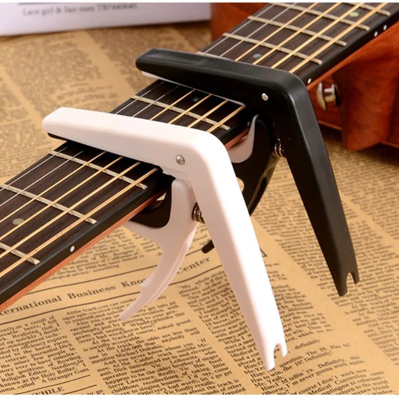 Morsetto universale per capotasto per chitarra acustica Morsetto in metallo in plastica con strumenti per corde di cambio per chitarra elettrica classica in legno e ukulele