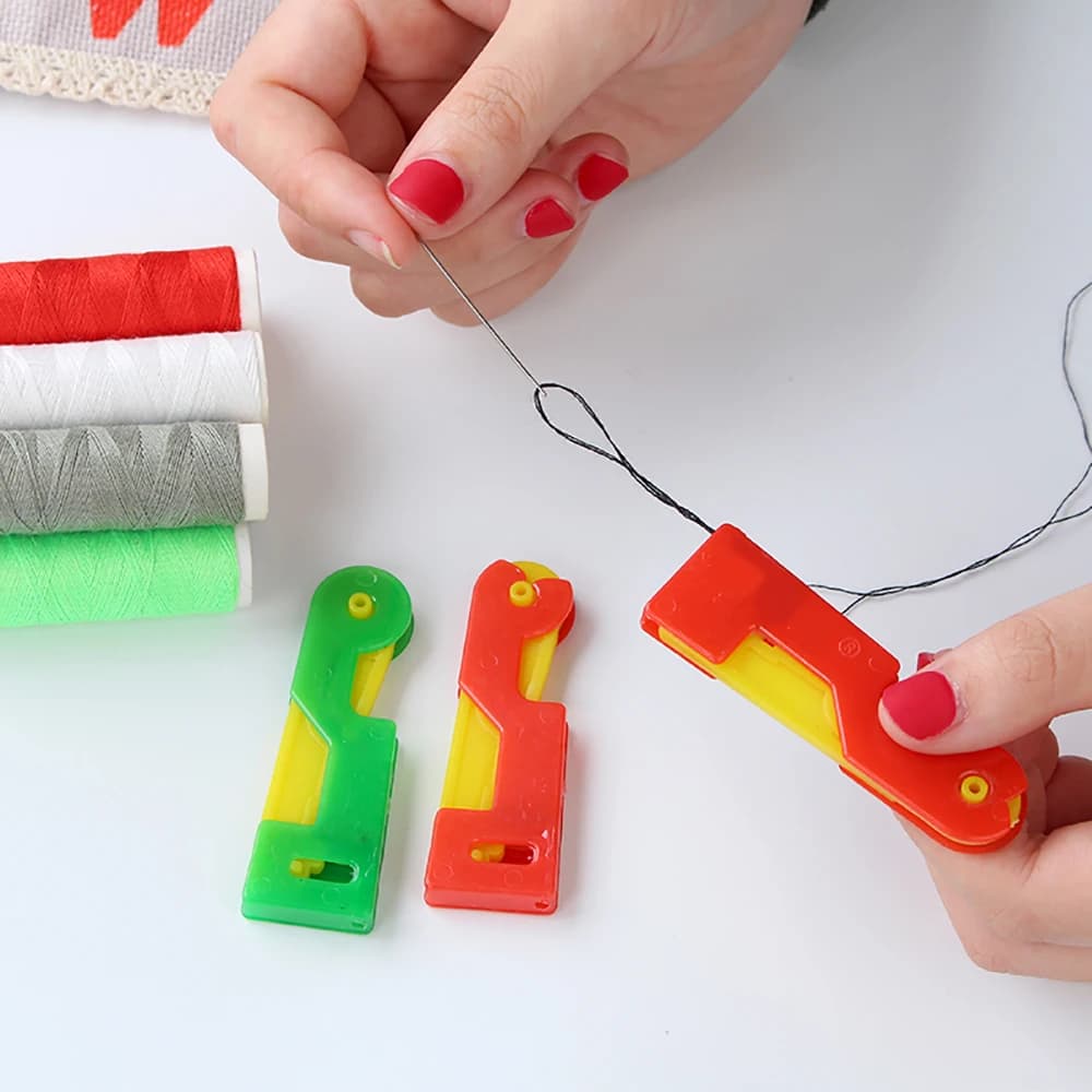 Elderly Friendly Labor Saving Needle Threader 6pcs Easy Sewing Thread Guides Punch Stitch Daily Household Sewing Small Gadgets