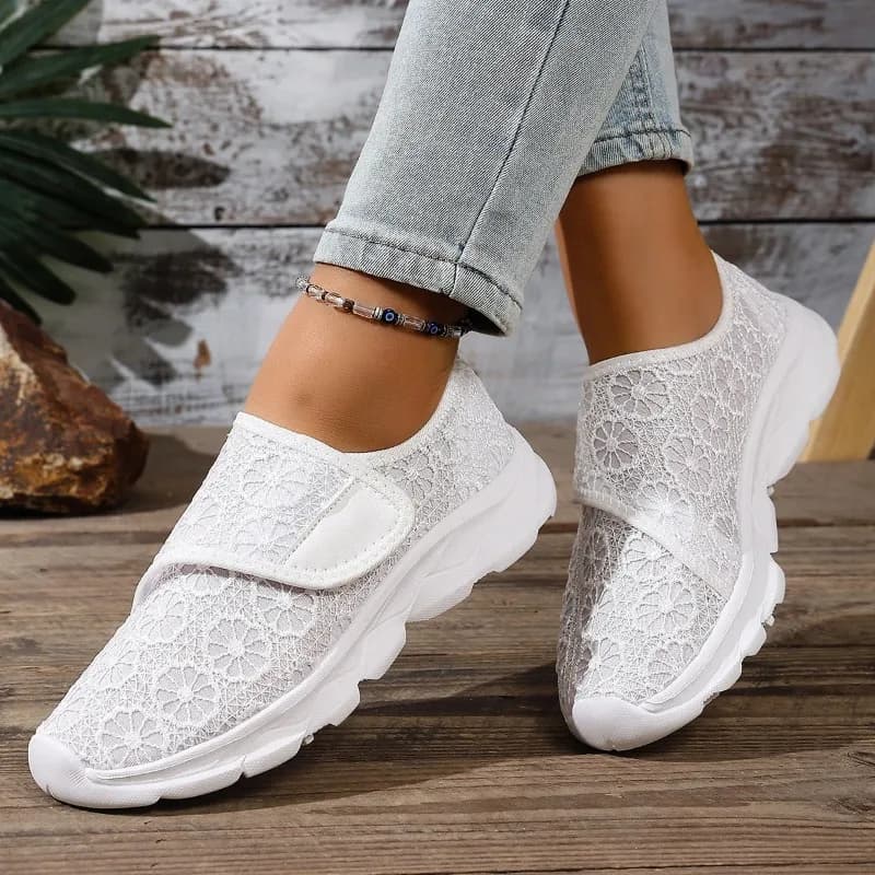 Sneakers da donna Scarpe leggere e traspiranti per donna Comode per camminare all'aperto Nero Bianco Zapatillas Mujer Taglia 36-42
