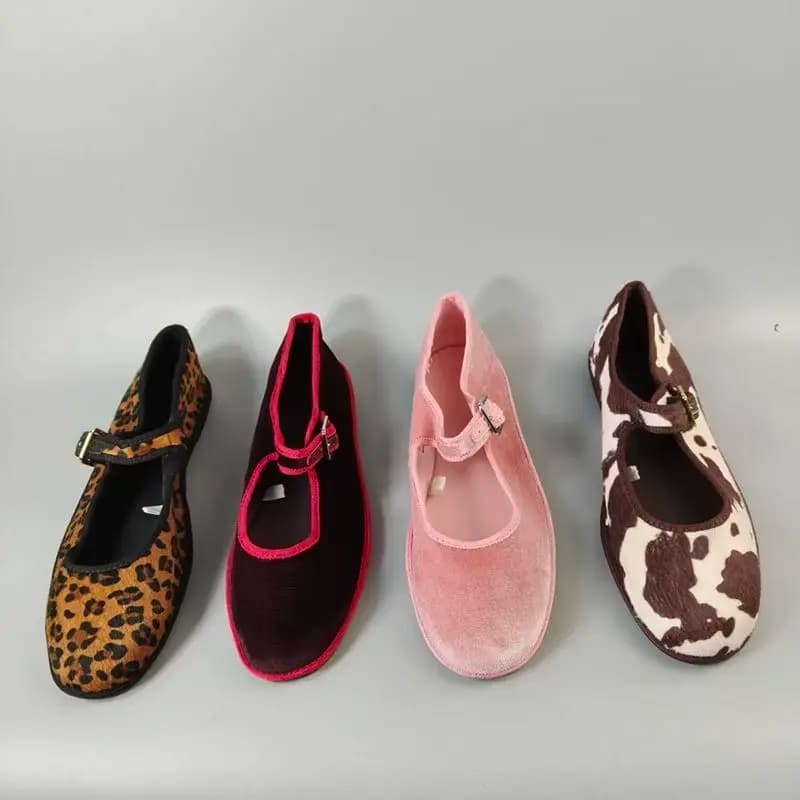 Scarpe Mary Jane in Velluto con Stampa Leopardata per Donne, Ballerine Casual con Punta Quadrata e Stampa Mucca, Eleganti Mocassini alla Moda per Signore