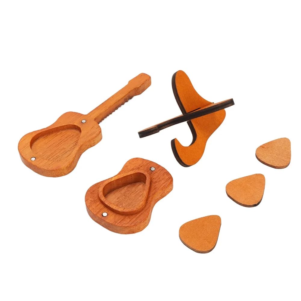 Oak Wood Oak Guitar Pick Holder 4.72 X 1.77in Guitar Carved Musician Pick Case Carved Surface Pattern Brown