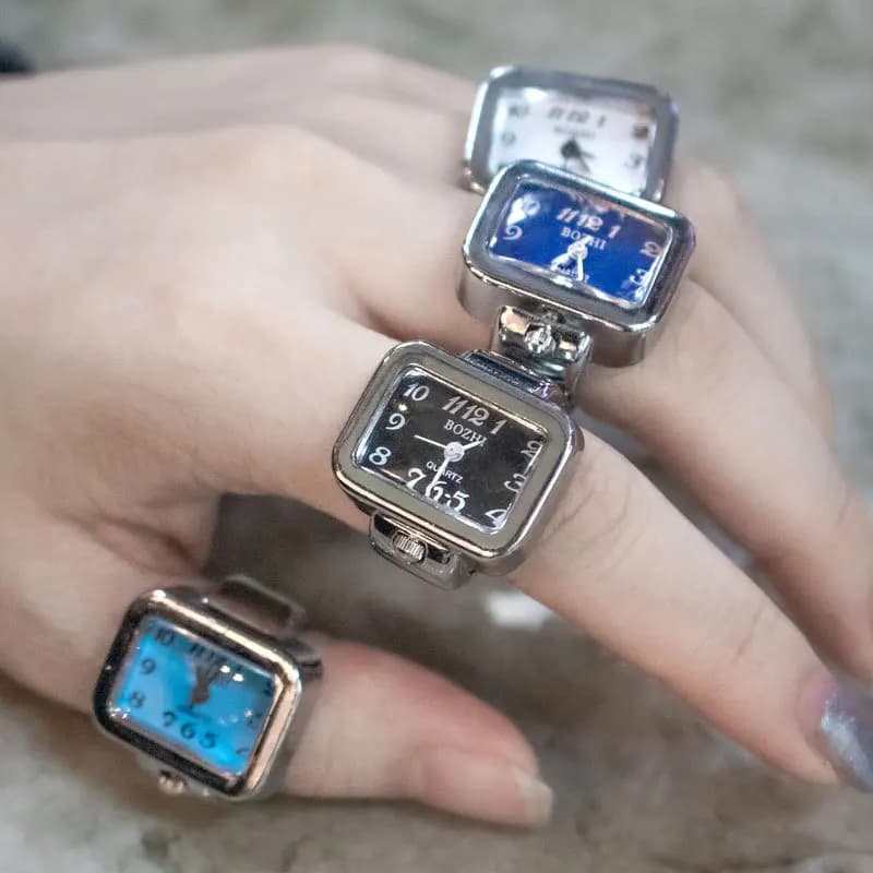 Retro Mini Watch From Dito Al Quarzo Ring for Women Men 2024 New Pair of Rings Digital Watch Fascia Elastica Punk Ring Teenagers Ring Clock Rings