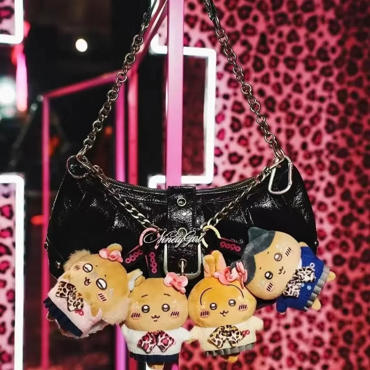 Portachiavi Peluche Chiikawa Usagi Momonga Stile Leopardato, Ciondolo Borsa, Bambola Personaggio Moda Selvaggia, Regalo 9090 Collab