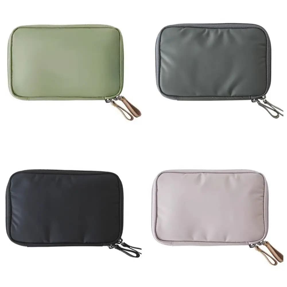 Portafoglio da viaggio portatile in tinta unita Porta biglietti Porta passaporto resistente all'acqua Pacchetto da viaggio multifunzione in nylon coreano da viaggio