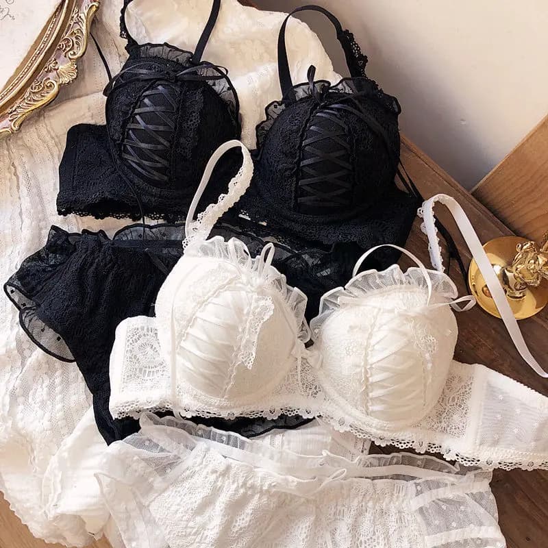 Set di reggiseno con ferretto dolce con cinturino in pizzo sexy lingerie giapponese Lolita per ragazze