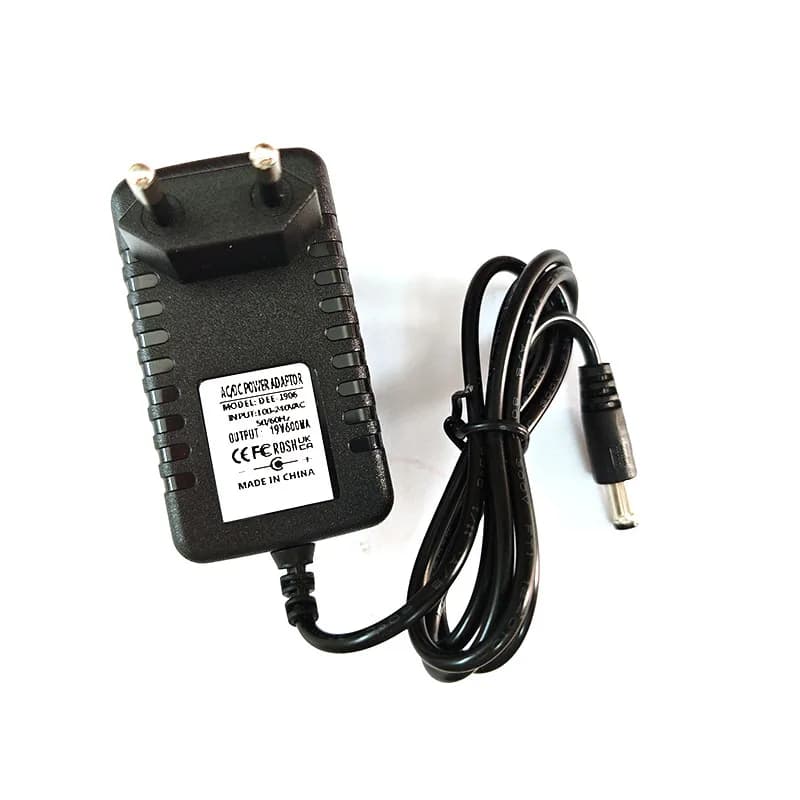 US EU UK AU PLUG 19V 0.6A Robot Aspirapolvere Adattatore di Alimentazione DC 5.5*2.5MM