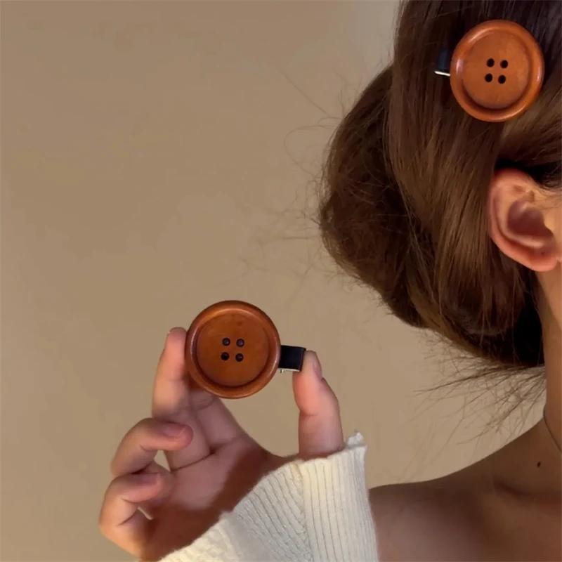 Retro Brown Cute Button Hair Clip Fun Woody Texture Sweet Side Clip Hair Hairpin Children's Accessories Kids Gift Women Girls