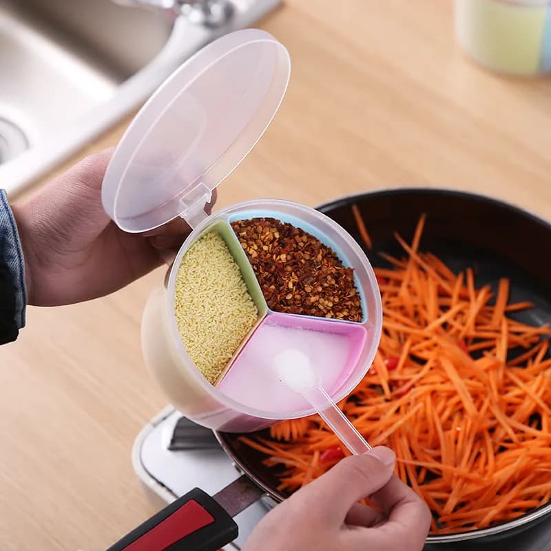 Scatola per condimenti addensata a 3 griglie: set multiuso per spezie/salate da cucina con design a griglia circolare con 3 cucchiai inclusi