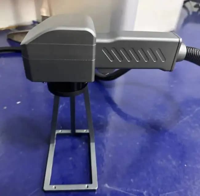 Portable Industrial Level Laser Marking Machine 2 in 1 Table Portable With Fiber Laser Engraver