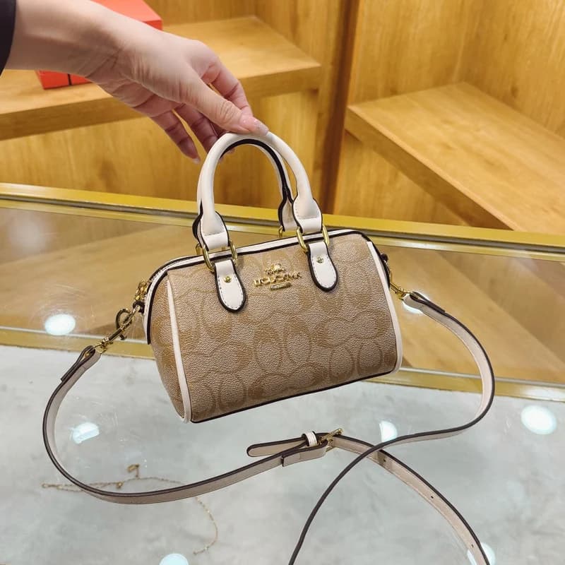 Vintage Circular Print Mini Boston Bag 2026 New Arrival Fashionable Elegant Versatile Minimalist Top Handle Crossbody Handbag