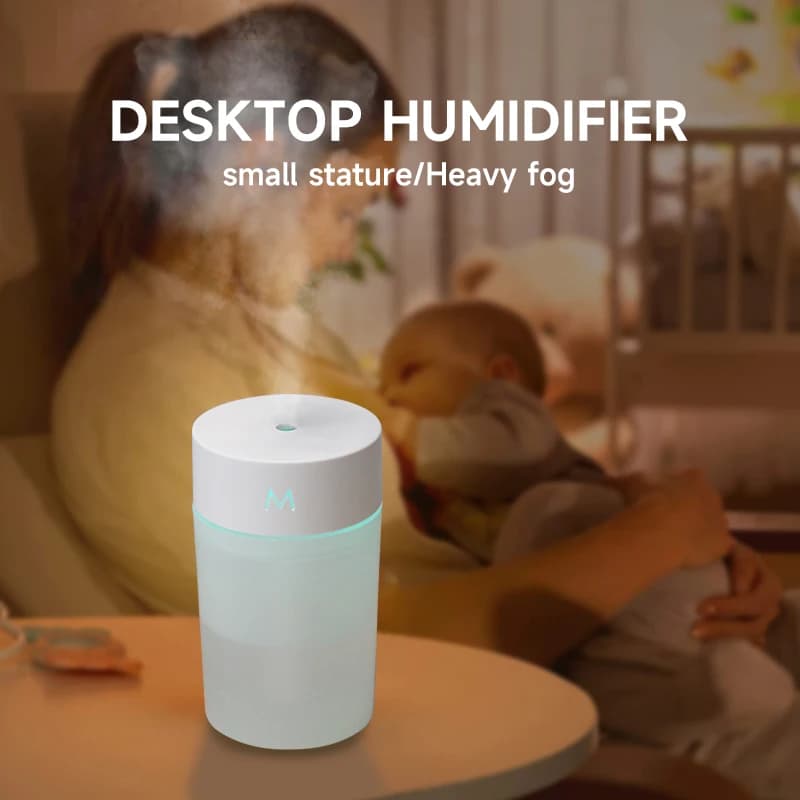 Diffusore di aromi USB Diffusore di oli essenziali da tavolo 260ml Mini umidificatore per auto Spruzzatore per nebulizzatore domestico con luci notturne a LED