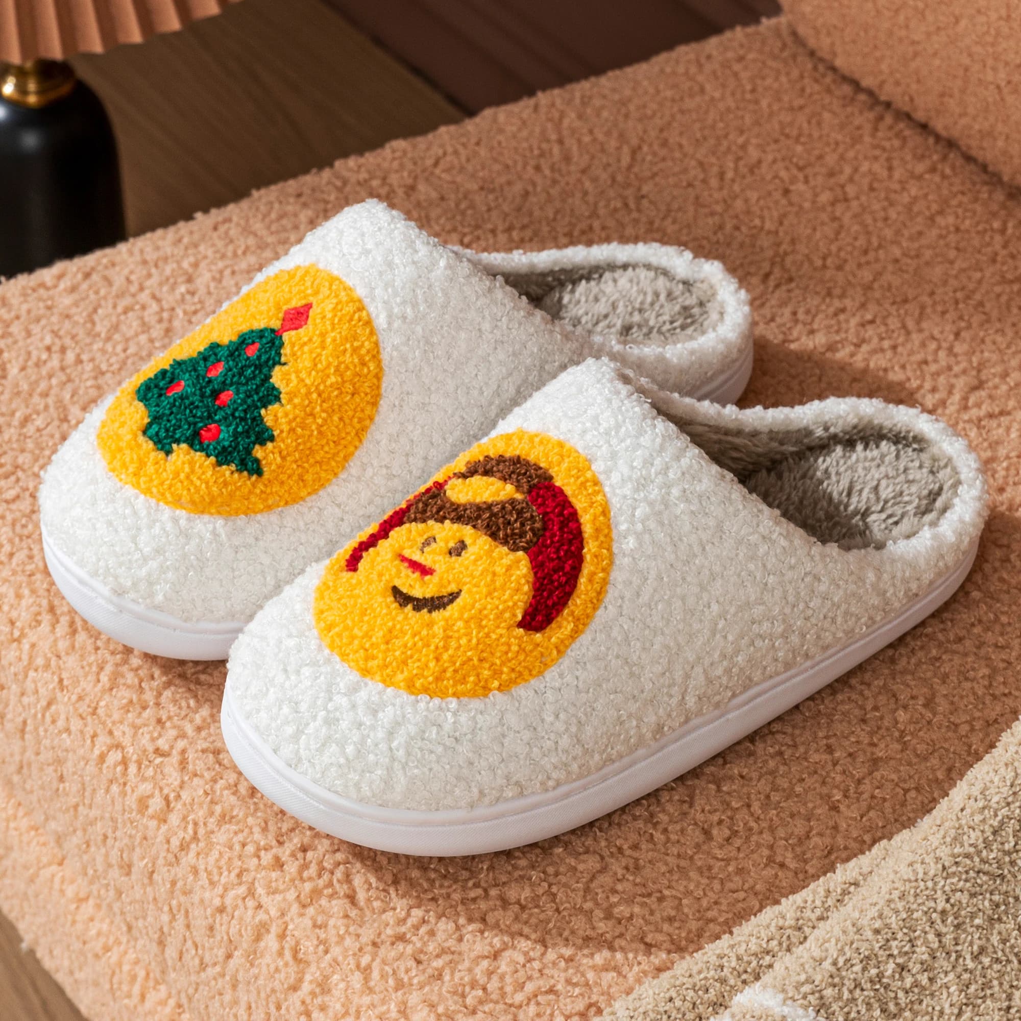 Women Christmas Closed Toe Fuzzy Slippers Cute Snowman Xmas Tree Pattern Fluffy Plush Non Slip Sole Warm Winter Indoor Shoes