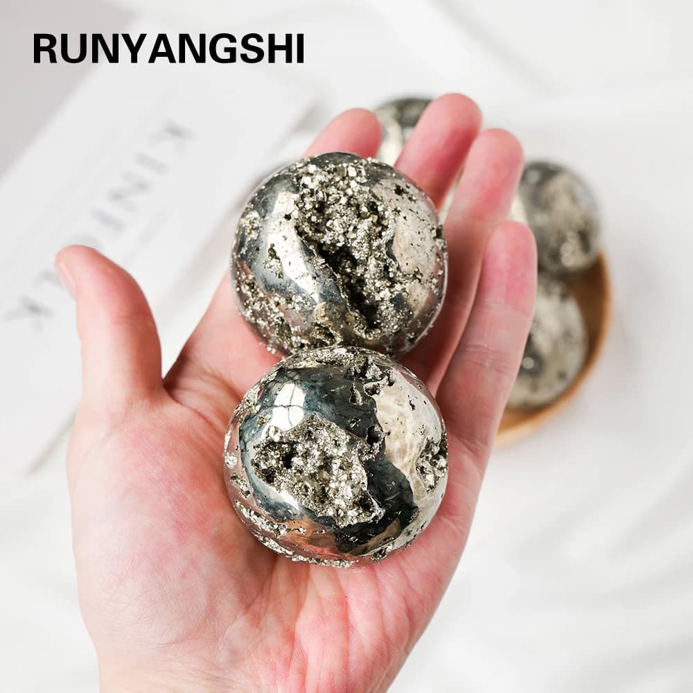 Cristalli di quarzo smeraldo naturale sfera di guarigione palla di pietre preziose collezione di divinazione decorazioni per matrimoni