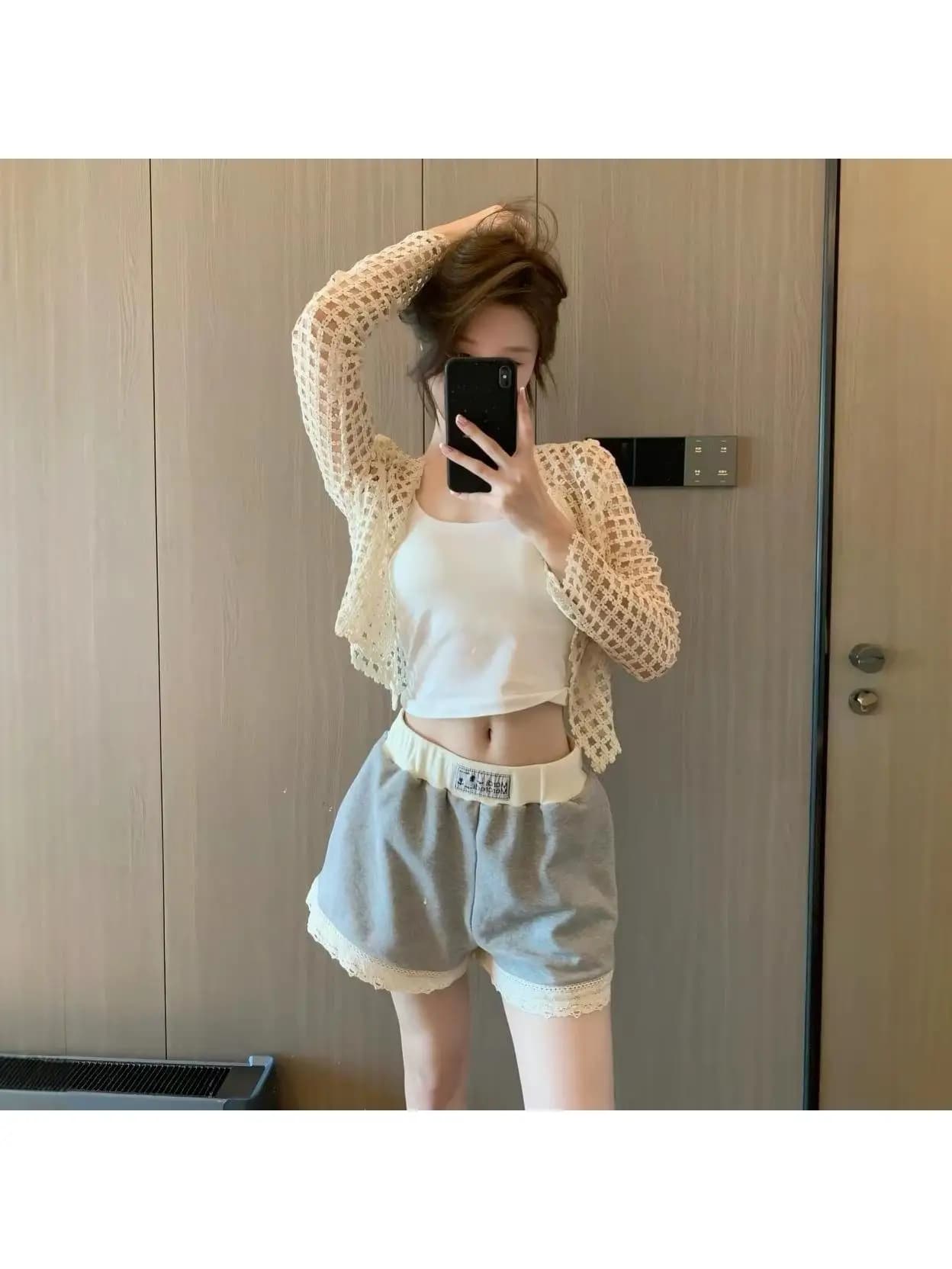 Korean Style Loose Fit Lace Trim Elastic Waist Shorts Women's Casual Pants Summer Essential Comfortable Polyester Fiber